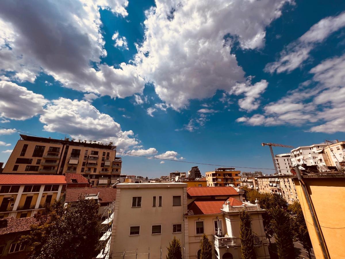 City Center Two Private Bedrooms Near Scanderbeg Square On Shared Apartment 地拉那 外观 照片